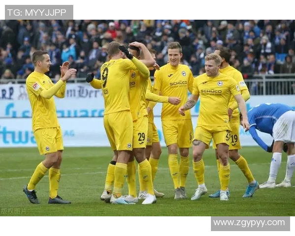 雷根斯堡与桑德豪森对决比分预测分析及赛前展望